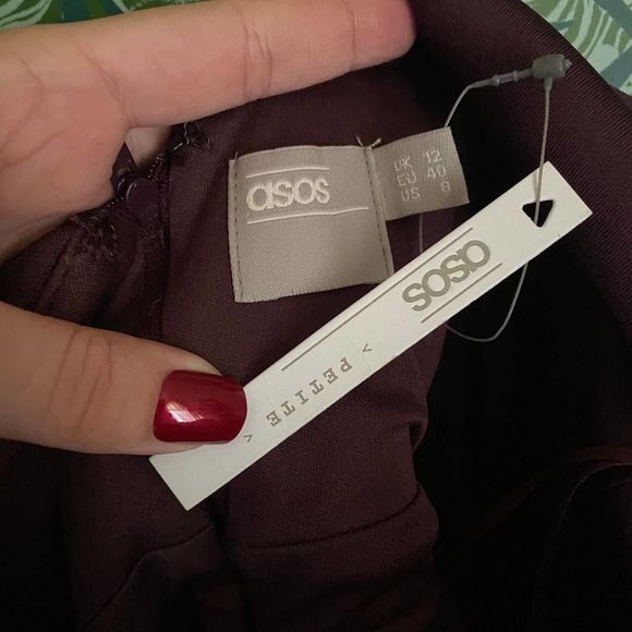 NWT ASOS | Bardot Cold Shoulder Midi Prom Dress Size 8 Plum - Picture 6 of 6